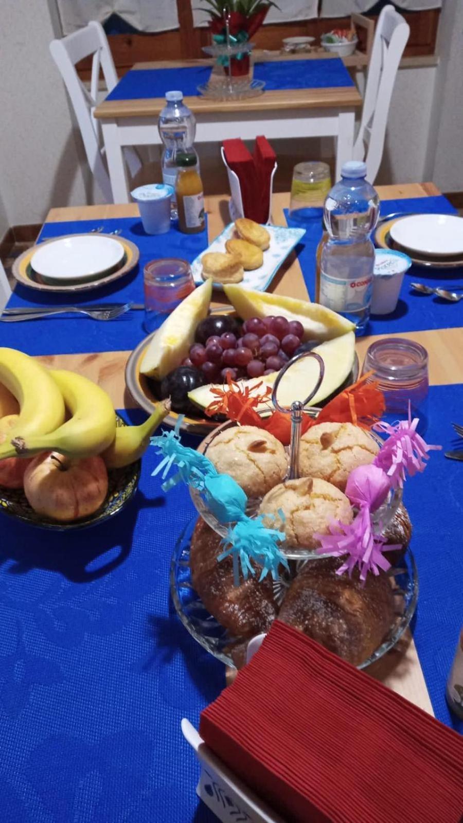 B & B Il Mirto 2 SantʼAntìoco 外观 照片